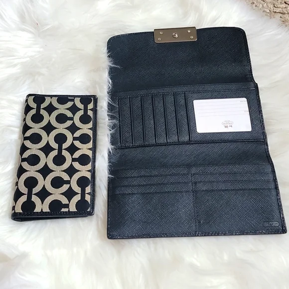 COACH - Picture 7 of 14